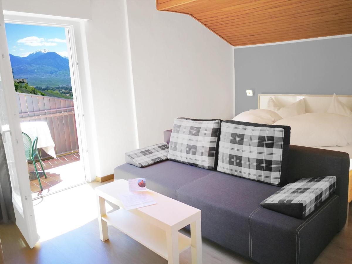 Schenna Garni Eden Bed & Breakfast Extérieur photo